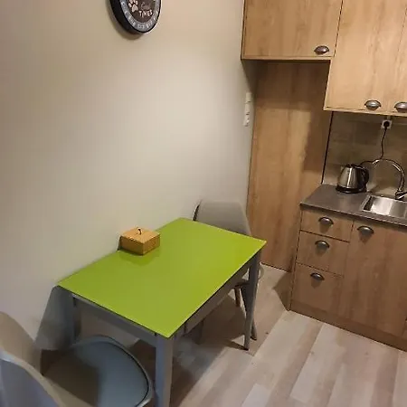 Larry's Little Place In The Center Of Apartment Gythio